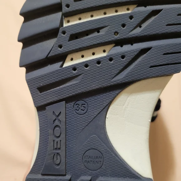 Geox boys sneakers - Picture 2 of 11